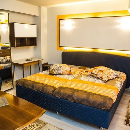 Apartament Calea Bucuresti Питешти Экстерьер фото